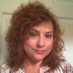 Meet your Posher, Lea ann